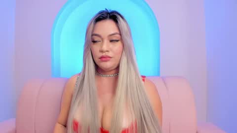 Snapshot of milaowens chatting on April 2026 12:29:02 PM Sexy Mila online show from April 2026 12:29:02 PM