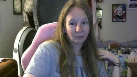 Snapshot of milastoned chatting on April 2026 12:44:02 PM Mila online show from April 2026 12:44:02 PM