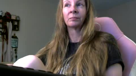Snapshot of milastoned chatting on June 2026 01:13:02 PM Mila online show from June 2026 01:13:02 PM