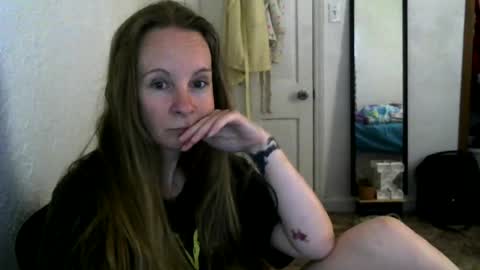 Snapshot of milastoned chatting on July 2026 02:19:01 PM Mila online show from July 2026 02:19:01 PM
