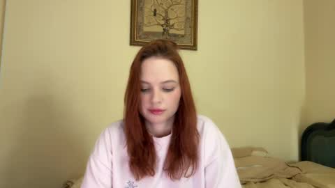Snapshot of milav_ chatting on April 2026 11:41:01 AM Lana online show from April 2026 11:41:01 AM