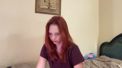 Snapshot of milav_ chatting on June 2026 03:24:01 PM Lana online show from June 2026 03:24:01 PM