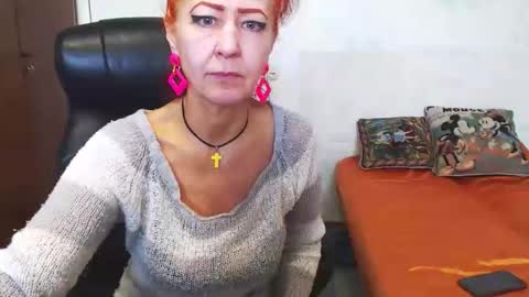 Snapshot of milayadflow chatting on November 2025 10:34:02 AM MilayaDFlow online show from November 2025 10:34:02 AM