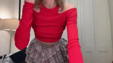 Snapshot of milayah chatting on November 2025 04:13:02 PM Mila online show from November 2025 04:13:02 PM