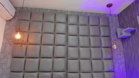 Snapshot of mile_u chatting on January 2025 09:51:02 AM Milena online show from January 2025 09:51:02 AM