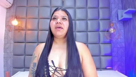 Snapshot of mile_u chatting on February 2025 03:41:01 AM Milena online show from February 2025 03:41:01 AM