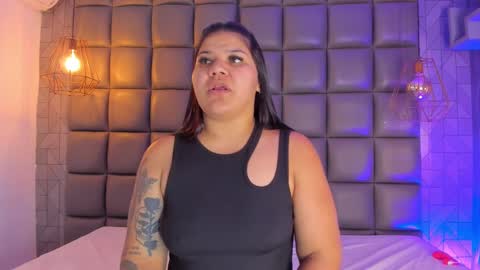 Snapshot of mile_u chatting on February 2025 03:34:02 AM Milena online show from February 2025 03:34:02 AM