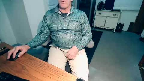 Milehi1958 online show from January 2026 03:31:02 AM