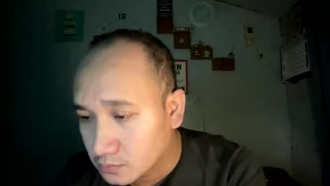 miles202395232 online show from November 2025 07:15:02 PM