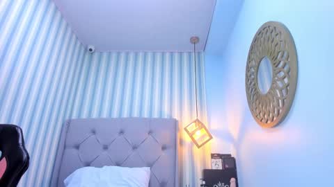 Snapshot of mileyjoas chatting on February 2025 08:38:01 AM MILEY online show from February 2025 08:38:01 AM