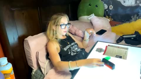 Snapshot of milf4everjenna chatting on March 2026 02:56:01 PM milf4everjenna online show from March 2026 02:56:01 PM