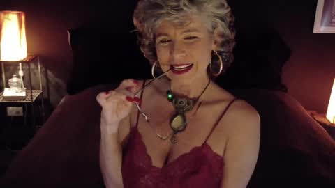 Fabiola online show from March 2026 08:23:02 PM