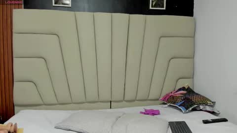 milf_meli online show from March 2025 10:20:01 PM