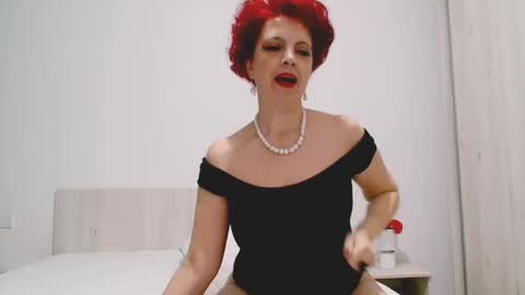 Milfsupreme online show from December 2024 03:37:02 PM