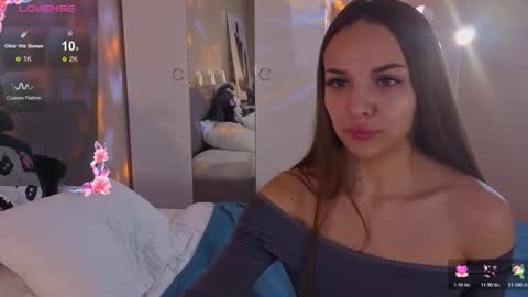 Milana online show from November 2025 02:22:02 AM