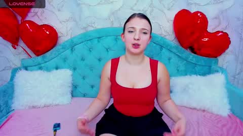 milinafox online show from February 2025 10:35:01 AM