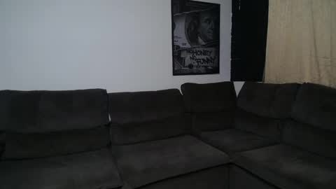 milioncouple online show from November 2025 05:17:01 AM