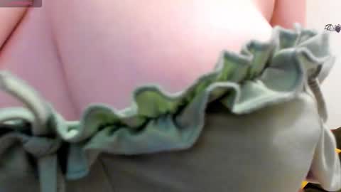 MilisaSweet online show from November 2025 05:40:01 AM