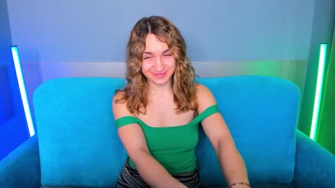 milkablond online show from February 2025 03:58:01 AM