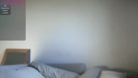 Snapshot of milkandhoneylullabies chatting on September 2025 12:32:02 PM Milk online show from September 2025 12:32:02 PM