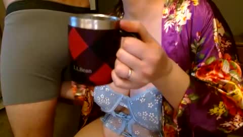 Snapshot of milking_daddi chatting on February 2025 01:58:02 AM milking_daddi online show from February 2025 01:58:02 AM