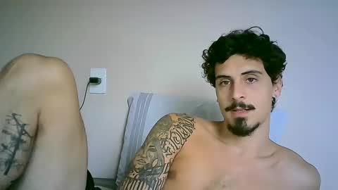 Snapshot of milkoffee chatting on December 2024 03:52:01 PM milkoffee online show from December 2024 03:52:01 PM