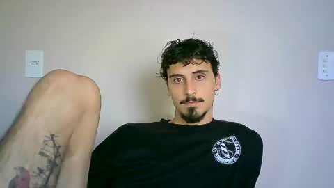 Snapshot of milkoffee chatting on December 2024 07:53:02 PM milkoffee online show from December 2024 07:53:02 PM