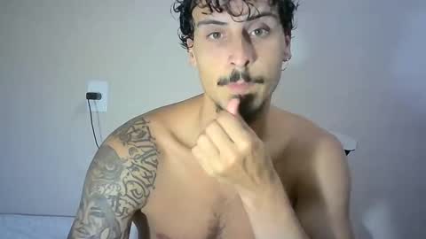 Snapshot of milkoffee chatting on January 2025 03:09:02 AM milkoffee online show from January 2025 03:09:02 AM