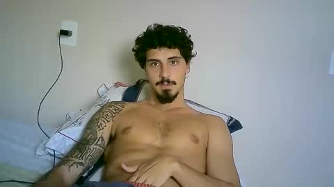 Snapshot of milkoffee chatting on January 2025 04:28:02 PM milkoffee online show from January 2025 04:28:02 PM