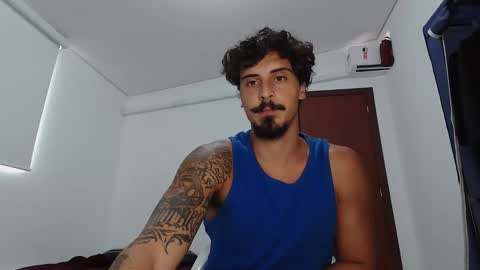 Snapshot of milkoffee chatting on February 2026 02:14:01 PM milkoffee online show from February 2026 02:14:01 PM