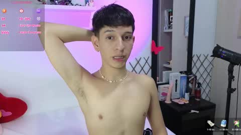 Snapshot of milky__boy_ chatting on March 2025 03:40:01 AM H A R O L D online show from March 2025 03:40:01 AM