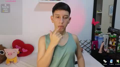 Snapshot of milky__boy_ chatting on February 2026 05:52:01 AM H A R O L D online show from February 2026 05:52:01 AM