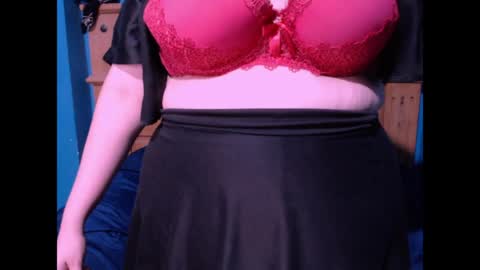 Marilynne online show from April 2026 09:32:01 PM