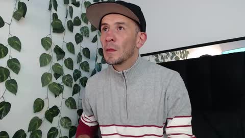 Milan Rossi online show from January 2026 11:12:02 AM