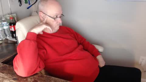 Snapshot of millenium0129 chatting on January 2025 02:14:01 AM millenium0129 online show from January 2025 02:14:01 AM