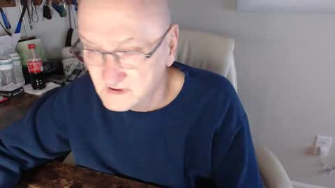 millenium0129 online show from December 2025 01:35:01 AM