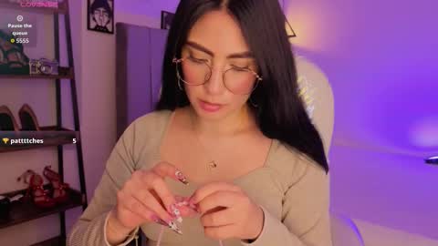 miller_vanessa_ online show from October 2025 08:31:02 PM