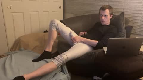 Snapshot of millerjdm chatting on December 2024 08:07:02 AM SlimnHungOH online show from December 2024 08:07:02 AM