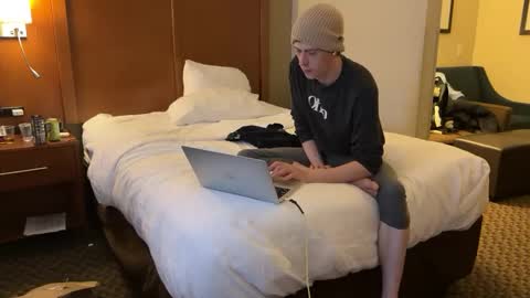 Snapshot of millerjdm chatting on January 2025 10:05:01 PM SlimnHungOH online show from January 2025 10:05:01 PM