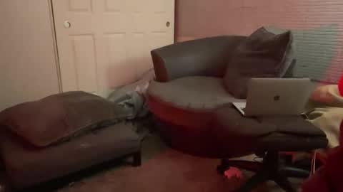 Snapshot of millerjdm chatting on January 2025 11:55:02 PM SlimnHungOH online show from January 2025 11:55:02 PM