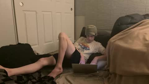 Snapshot of millerjdm chatting on February 2025 11:04:02 PM SlimnHungOH online show from February 2025 11:04:02 PM