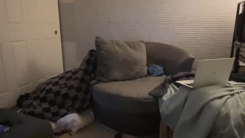 Snapshot of millerjdm chatting on February 2025 06:30:01 AM SlimnHungOH online show from February 2025 06:30:01 AM