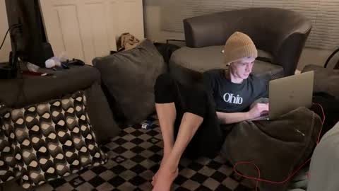 Snapshot of millerjdm chatting on February 2025 03:20:01 AM SlimnHungOH online show from February 2025 03:20:01 AM