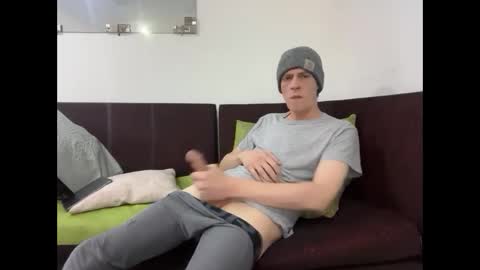 Snapshot of millerjdm chatting on November 2025 12:38:02 AM SlimnHungOH online show from November 2025 12:38:02 AM