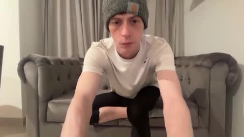 Snapshot of millerjdm chatting on December 2025 12:40:01 AM SlimnHungOH online show from December 2025 12:40:01 AM