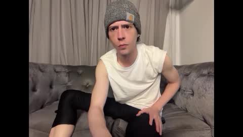 SlimnHungOH online show from December 2025 03:26:02 AM