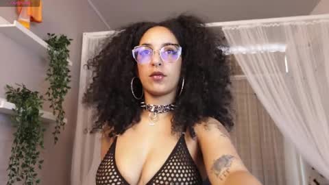 millie_volturi online show from May 2026 01:31:01 PM