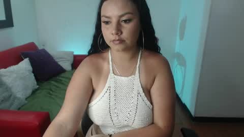 milly_1_ online show from April 2026 06:30:01 PM