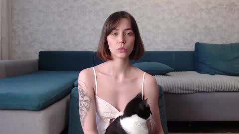 Milly online show from February 2026 09:35:02 AM