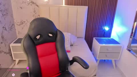 millyevans1 online show from April 2026 02:53:02 AM